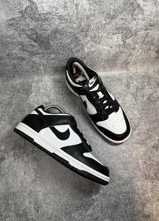 Оригінальні кросівки nike dunk low gs panda