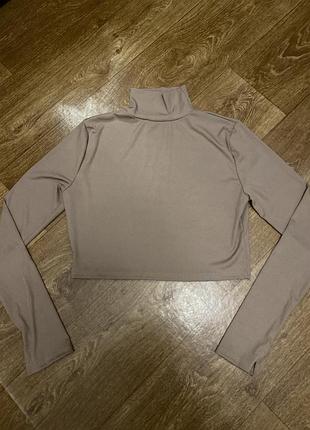Продам укорочений кроп-топ в рубчик ( гольф) 2