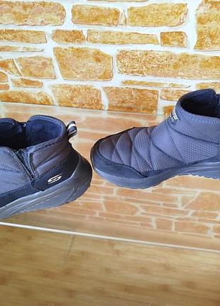 Черевики на флісі skechers 37  23,5-24