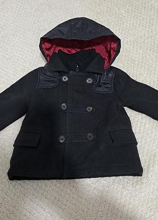Теплое пальто куртка zara куртка zara babyboy мальчику демисезонное пальто с капюшоном черное с бордовым р. 78 дафлкот 9-12 мес