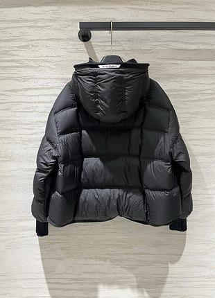 Куртка женская 8