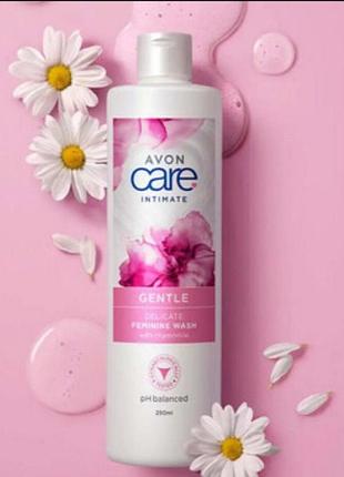 Гель для інтимної гігієни avon care intimate gentle з ромашкою 250 мл