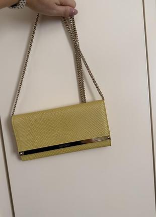 Сумочка-клатч з принтом пітона jimmy choo