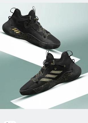 Кросівки adidas чорні, розмір 40