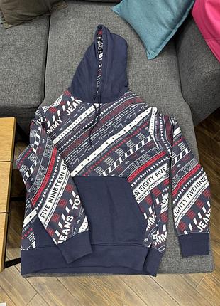 Худі tommy jeans синього кольору з принтом розмір l