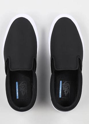 Чорні шкіряні слипони vans (зокрема моделі з технологією ultracush lite