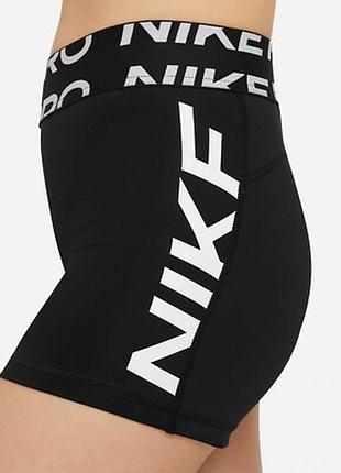 Чорні спортивні жіночі шорти nike pro розмір l