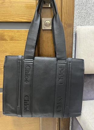 Жіноча сумка chloe в чорному кольорі