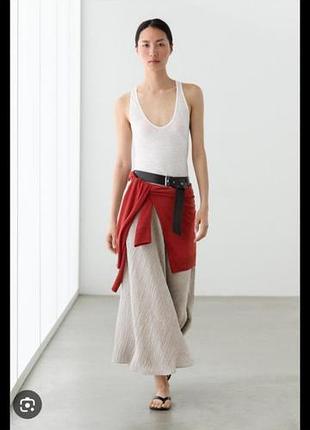 Розкльошена спідниця,сірого кольору, розмір s massimo dutti