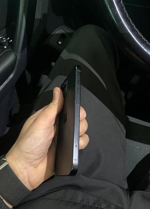 Смартфон apple iphone 15 128 гб чорний 2