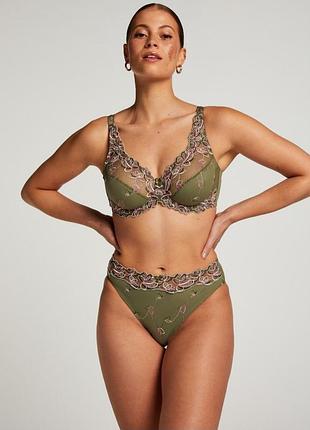 Бюстгалтер 75е, 80f hunkemoller