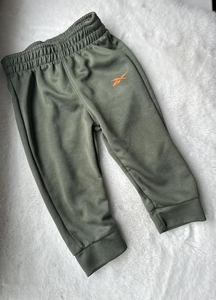 Классные штанишки reebok, штанишки хаки, спортивные штаны, штанишки