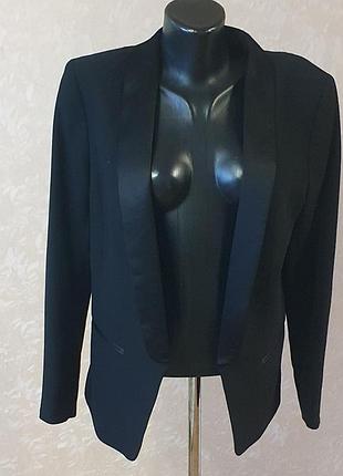 Черный женский пиджак-смокинг h&amp;m, размер 42 (l), блейзер с атласными лацканами