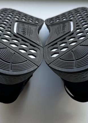 Adidas nmd_r1 v2 black 6