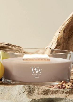 Ароматична свічка woodwick cashmere 453 гр