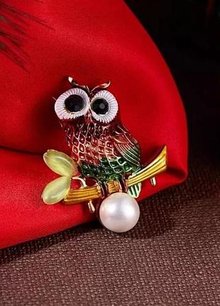 Яскрава брошка 🦉 сова