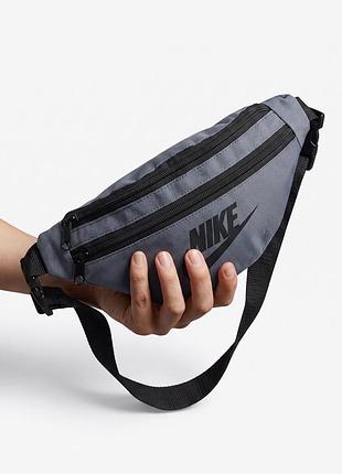 Сумка на пояс nike серая через плечо
