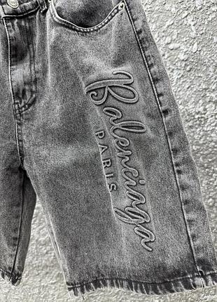 Серые джинсовые шорты balenciaga: есть размеры 30-38