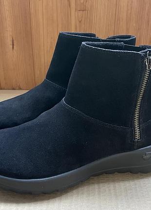 Черевики жіночі skechers чорні замшеві 37.5 розмір 24,5 см