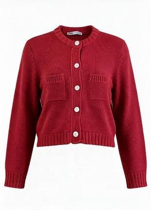 Яскравий в'язаний кардиган zara в стилі old money.