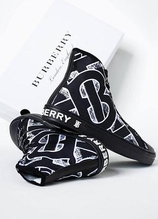 Кроссовки burberry черные 40 размер