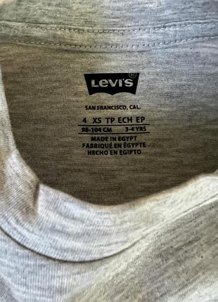Нова футболка levi's 3-4 роки 3
