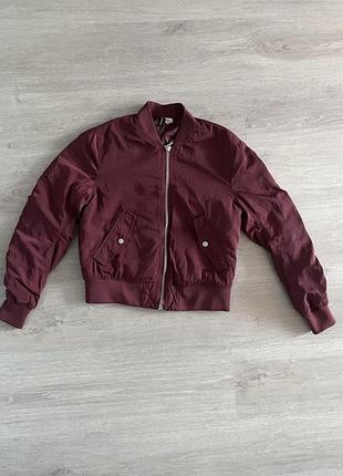 Жіночий бомбер h&m бордового кольору