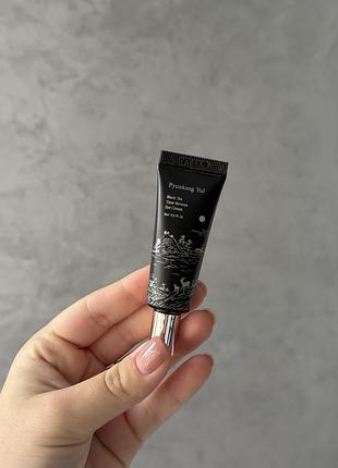 Крем для шкіри навколо очей pyunkang yul black tea time reverse eye cream 9 мл