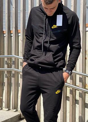 Спортивний костюм nike blac
