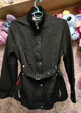 Плащ куртка ветровка prada