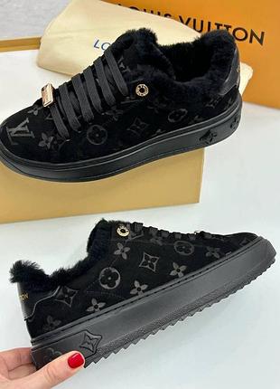 Жіночі кросівки louis vuitton луї віттон time out чорні зимові з хутром на шнурівці на масивній підошві