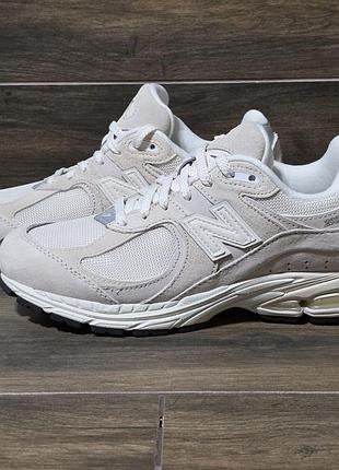 Оригинальные кроссовки new balance 2002r