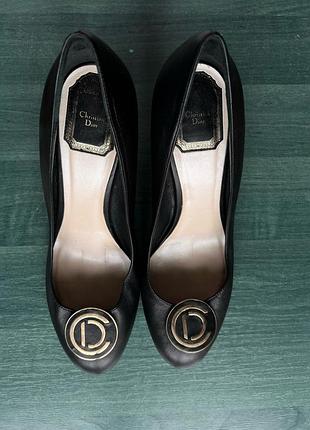 Жіночі туфлі-човники christian dior чорні шкіряні