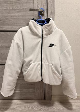 Куртка nike двостороння флісова біло-чорна