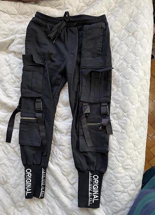 Чорні штани карго джоггери пушка огонь / йосіда в стилі techwear