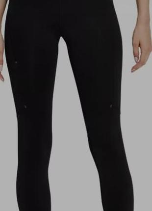 Жіночі спортивні лосини / тайтси on running performance tights 7/8, чорні m-l