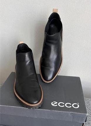 Черевики жіночі ecco челсі шкіряні чорні