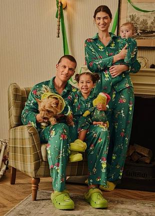 Піжама the grinch family look зелена з новорічним принтом