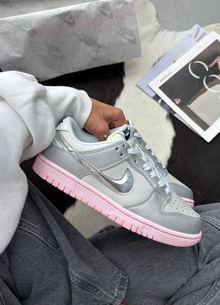 Кросівки жіночі dunk low lx metallic silver
