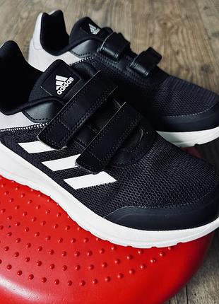 Кросівки adidas 38р 24см