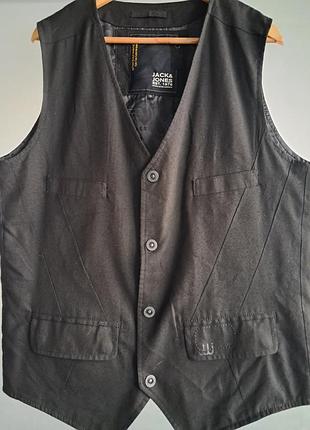 Жилетка чоловіча jack & jones чорна