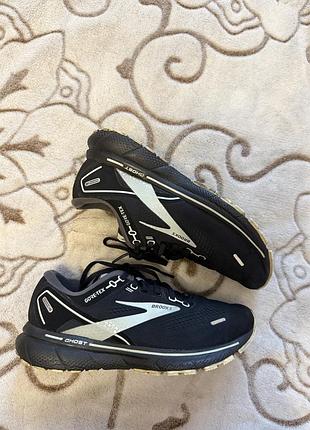 Кросівки brooks 5