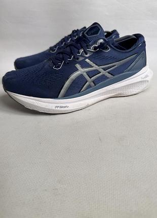 Кросівки asics