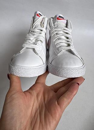 Шкір кросівки nike 3