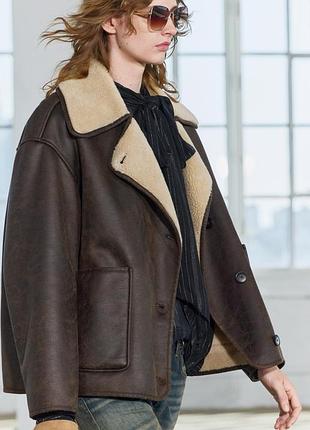 Дубленка оверсайз zara