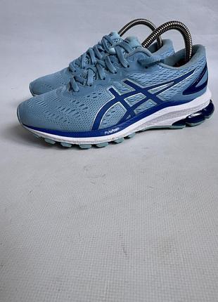 Кросівки asics