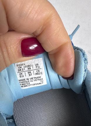 Кросівки asics 8