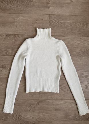 Мʼякий гольф zara, розмір xs-s.