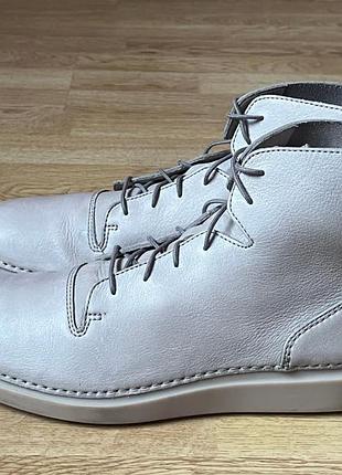 Шкіряні черевики clarks 44 розміру у відмінному стані