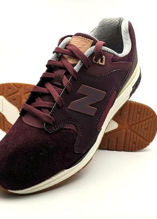 New balance 1550 burgundy, us size 8, 41.5 eur